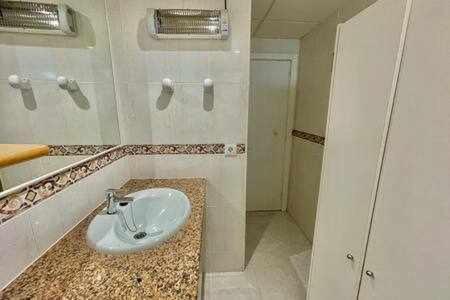 Boschapartamento De 2 Dormitorios Y Con Piscina Ciutadella  Ngoại thất bức ảnh